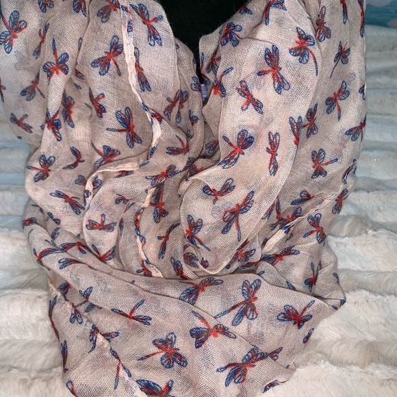 Pink 💗 Dragonfly Infinity Scarf - Picture 2 of 2